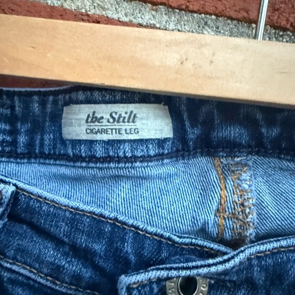 AG Adriano Goldschmied The Stilt Cigarette Leg Jeans Blue Size 28R - Picture 2 of 6